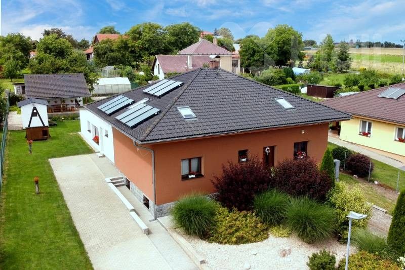 Prodej domu 390 m² - foto 1