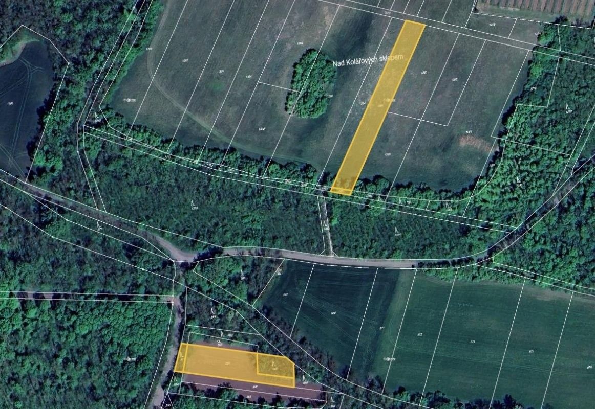 Prodej pozemku 3547 m² - foto 1