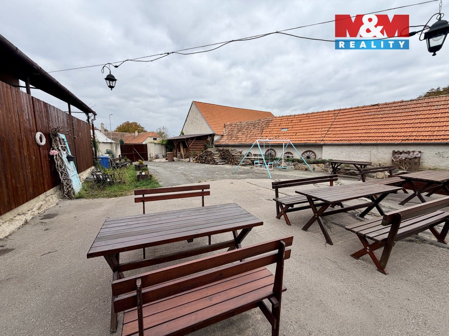 Prodej komerčního prostoru 380 m² - foto 12