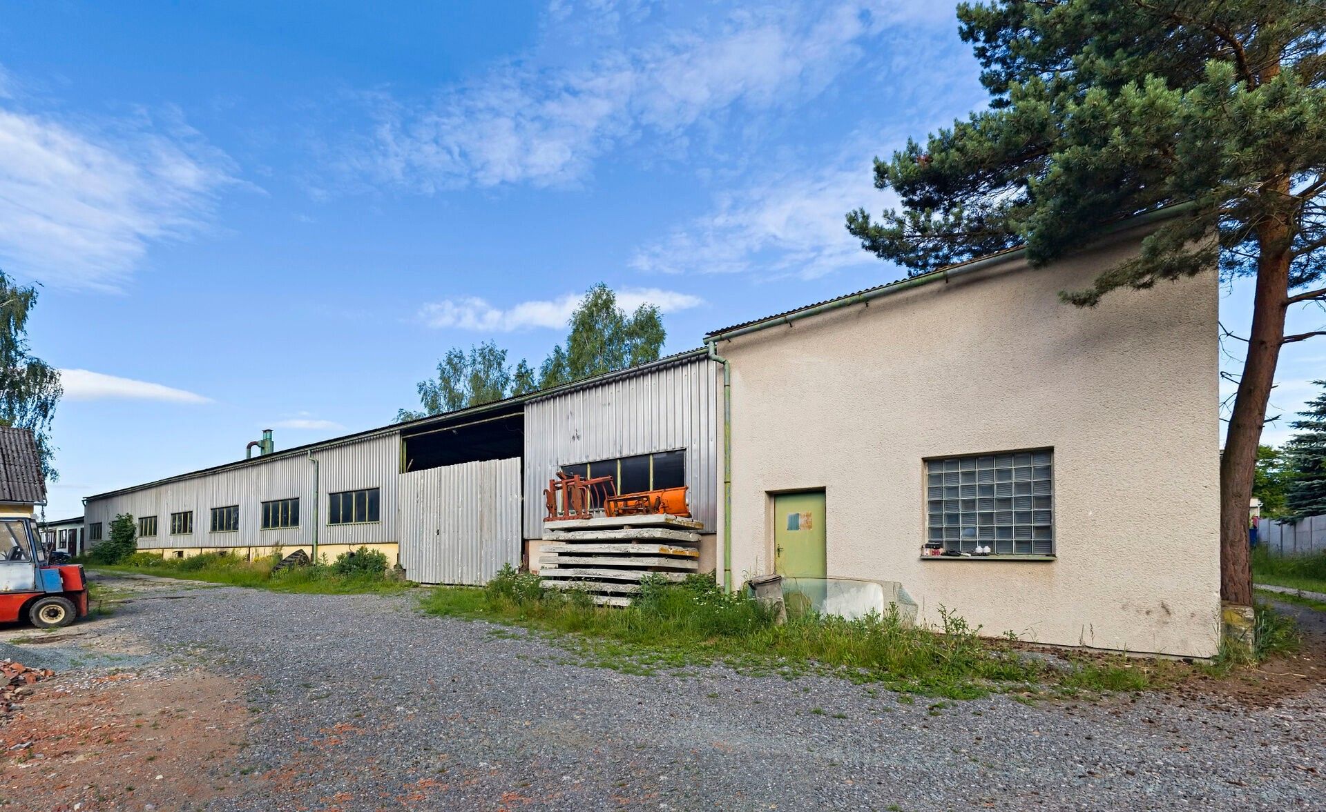 Pronájem komerčního prostoru 635 m² - foto 4