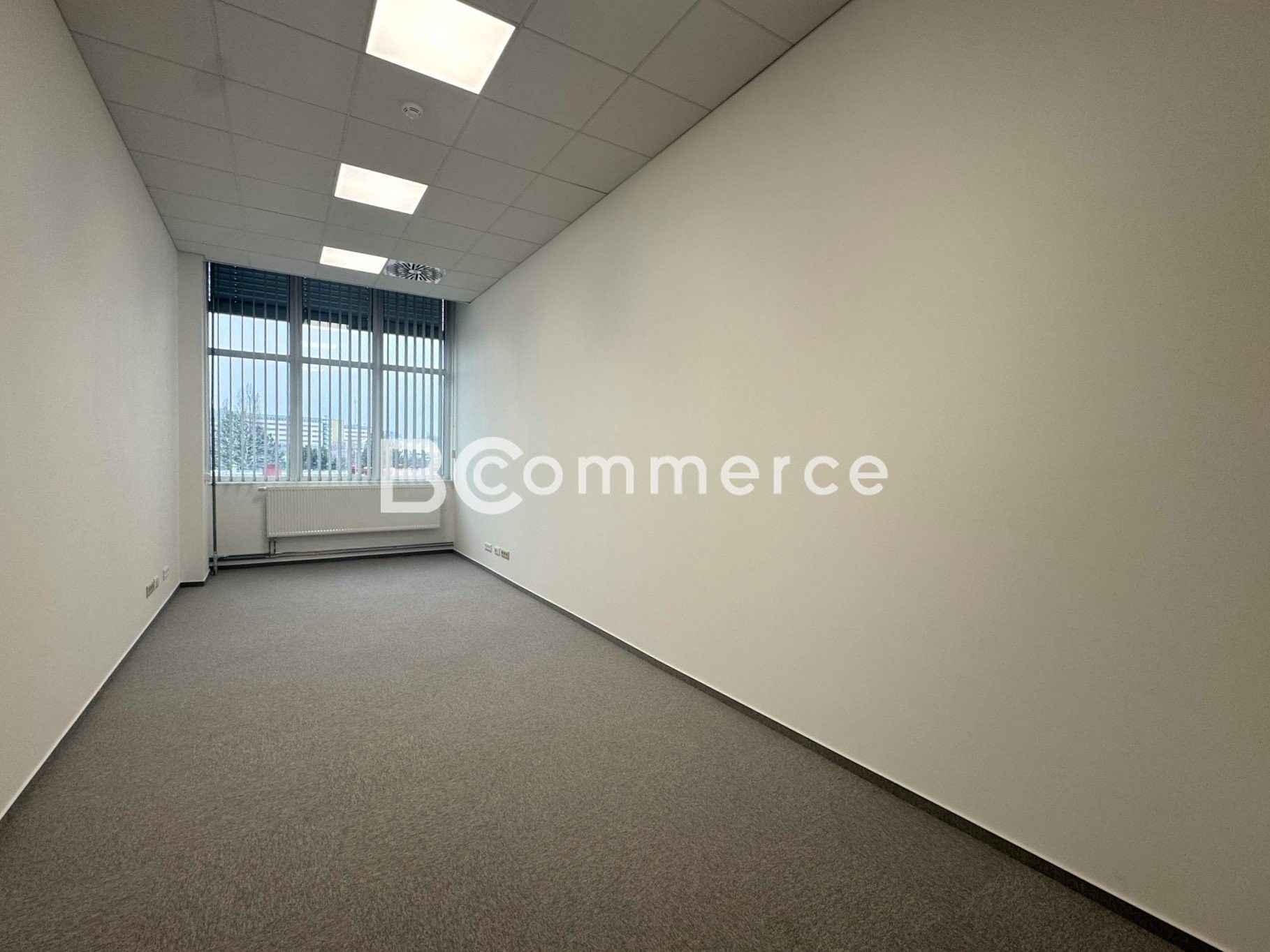 Pronájem komerčního prostoru 100 m² - foto 13