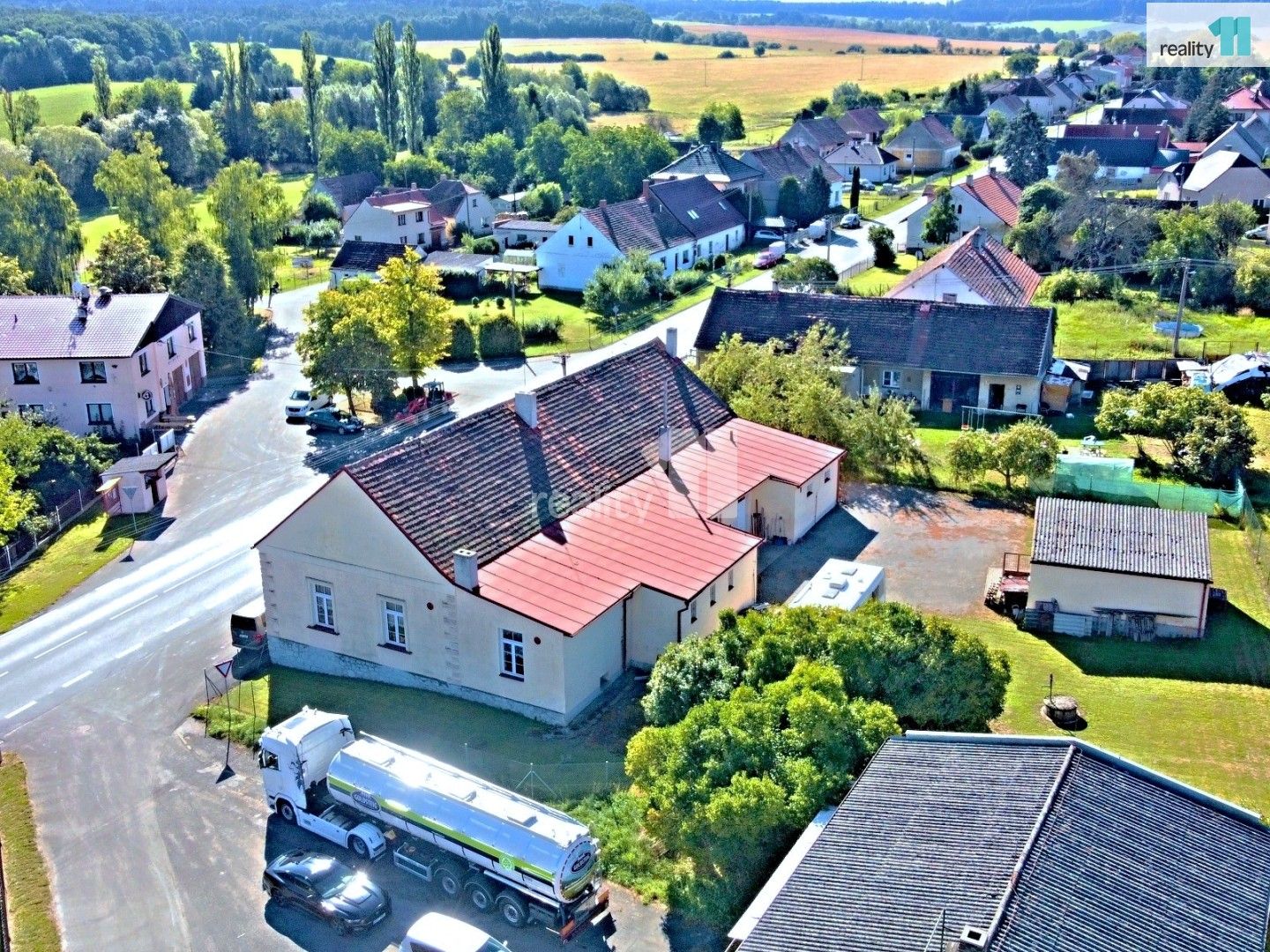 Prodej nemovitosti 471 m² - foto 27