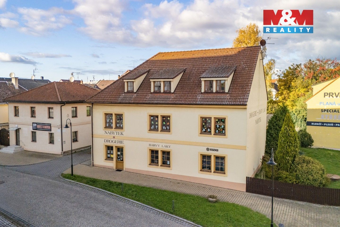 Pronájem komerčního prostoru 156 m² - foto 4
