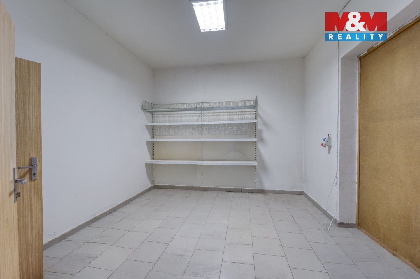 Pronájem komerčního prostoru 156 m² - foto 16