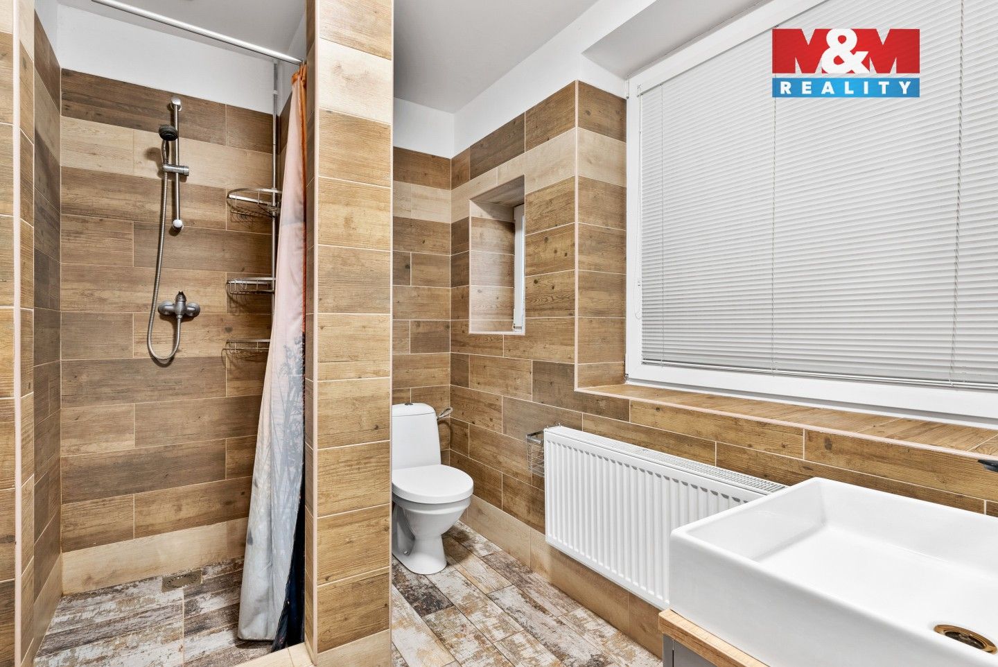 Prodej komerčního prostoru 905 m² - foto 13