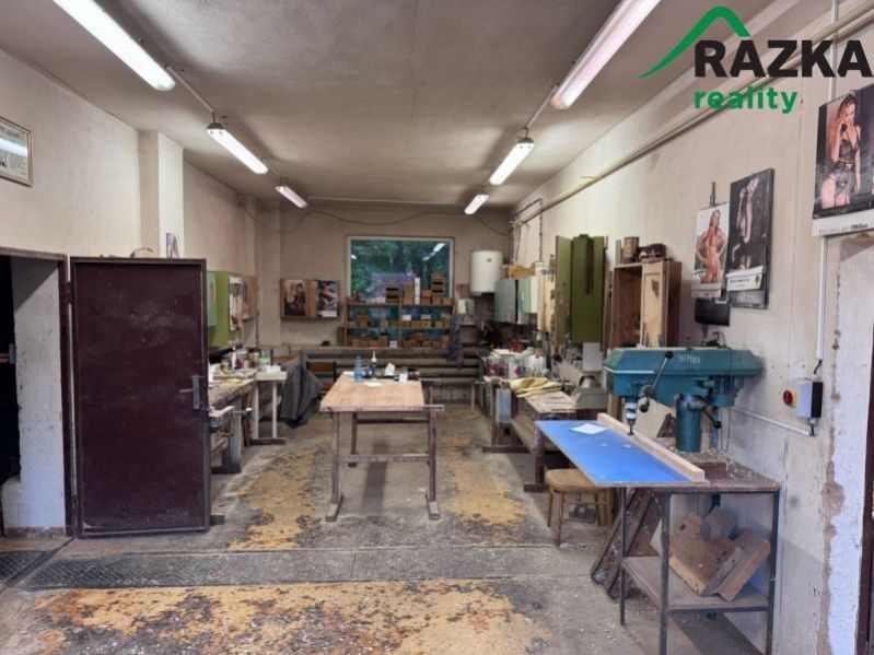 Pronájem komerčního prostoru 280 m² - foto 3