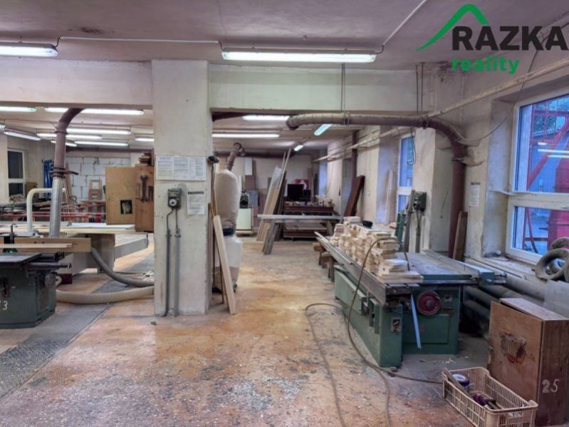 Pronájem komerčního prostoru 280 m² - foto 5