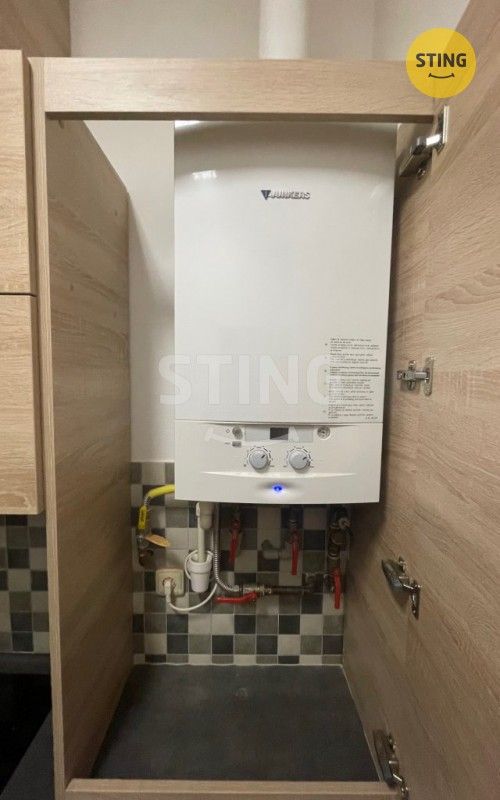 Pronájem komerčního prostoru 42 m² - foto 9