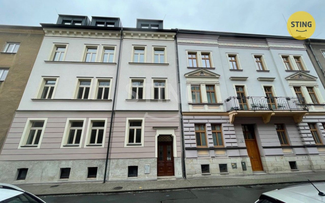 Pronájem komerčního prostoru 42 m² - foto 11