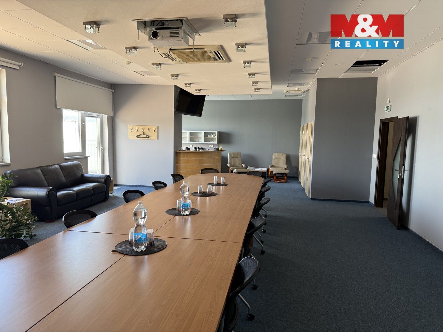 Pronájem komerčního prostoru 100 m² - foto 8