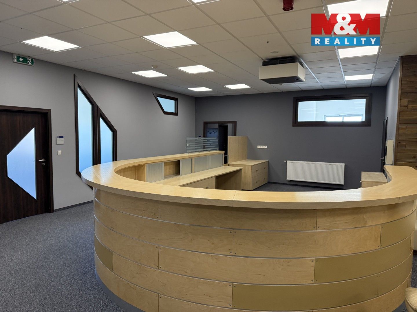 Pronájem komerčního prostoru 100 m² - foto 3