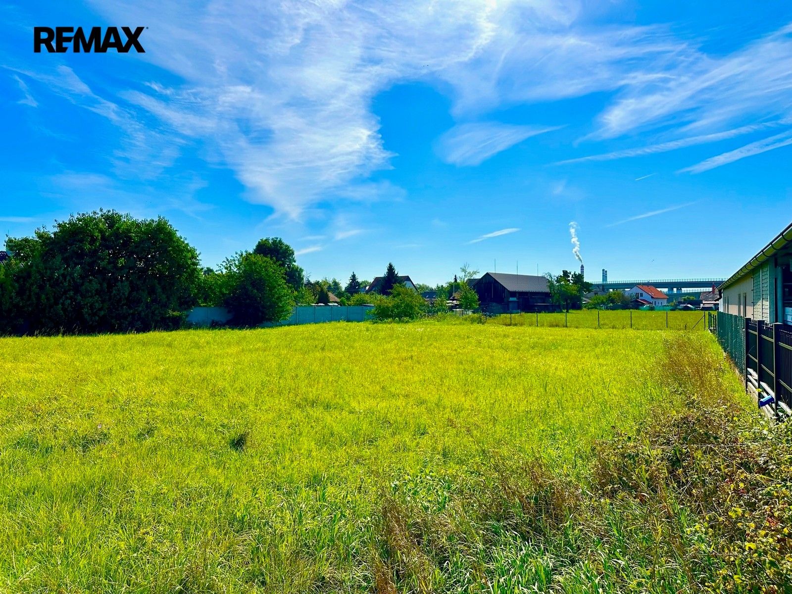 Prodej pozemku 796 m² - foto 1