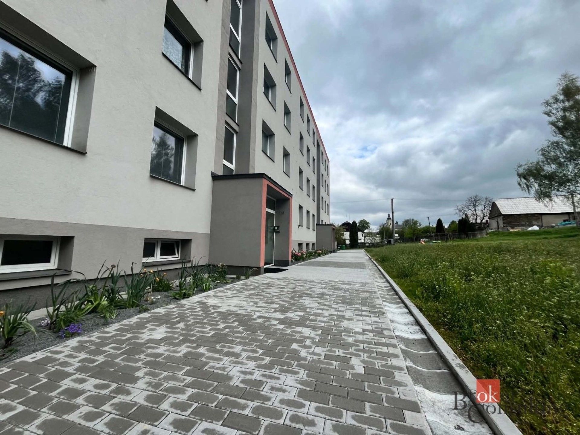 Pronájem bytu 2+1 61 m² - foto 9