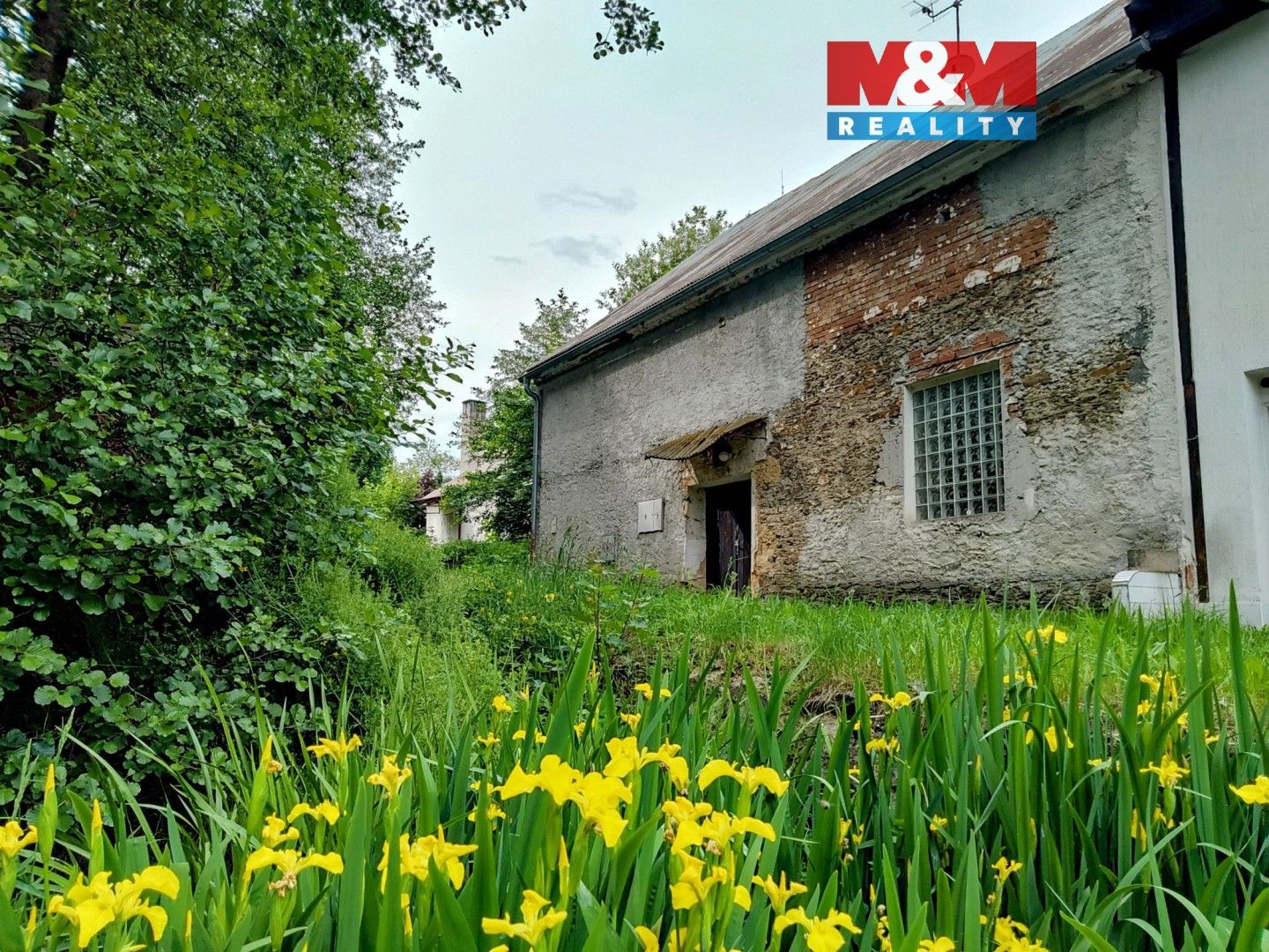 Prodej komerčního prostoru 320 m² - foto 1