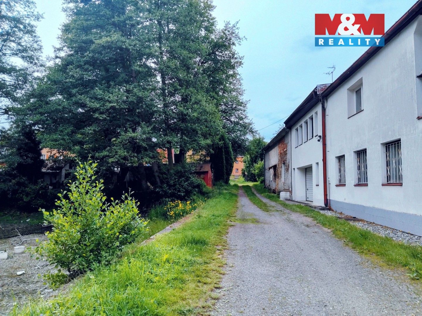 Prodej komerčního prostoru 320 m² - foto 2