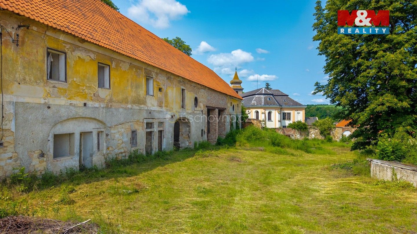 Prodej nemovitosti 5000 m² - foto 39