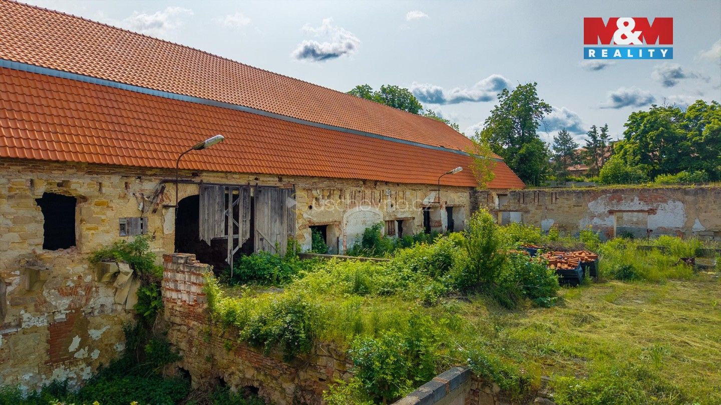 Prodej nemovitosti 5000 m² - foto 40