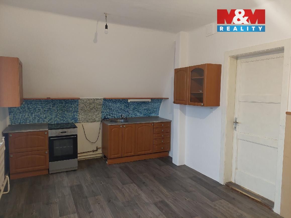 Pronájem bytu 3+1 106 m² - foto 3