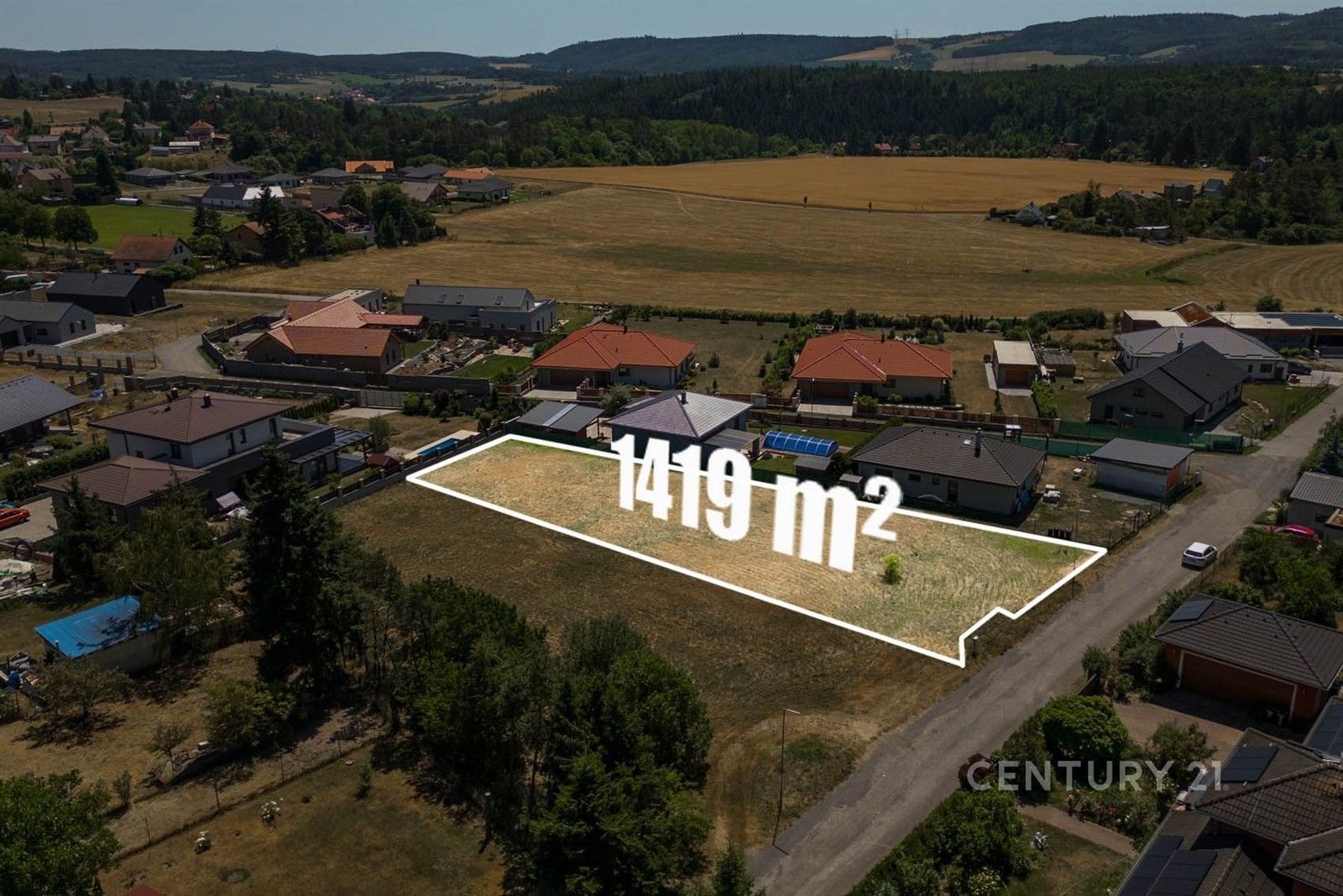 Prodej pozemku 1419 m² - foto 2
