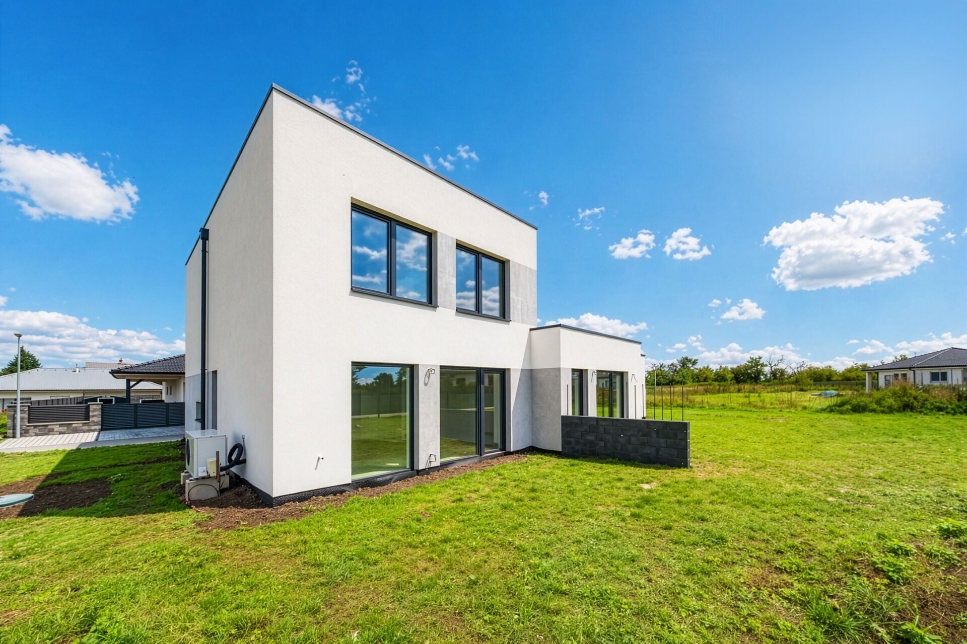 Prodej bytu 4+kk 114 m² - foto 1
