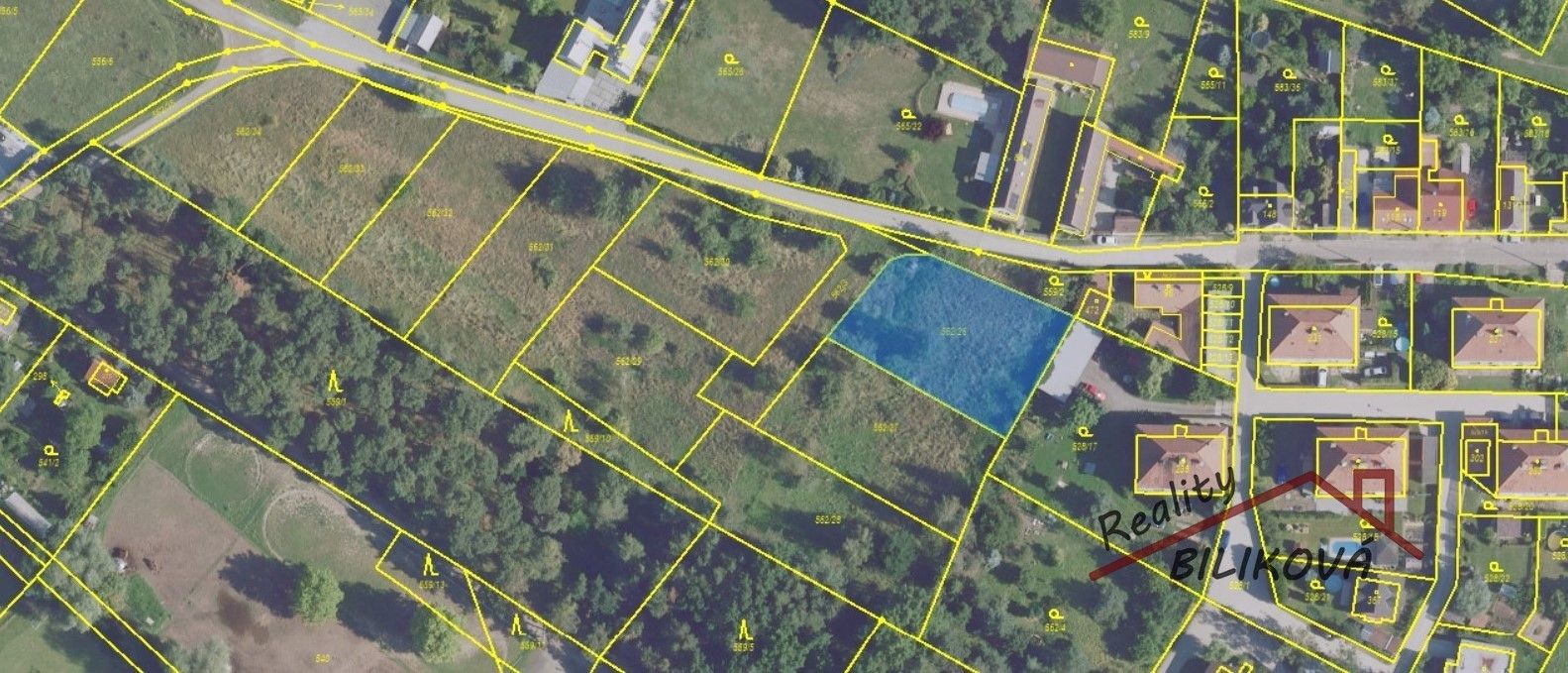Prodej pozemku 1001 m² - foto 1