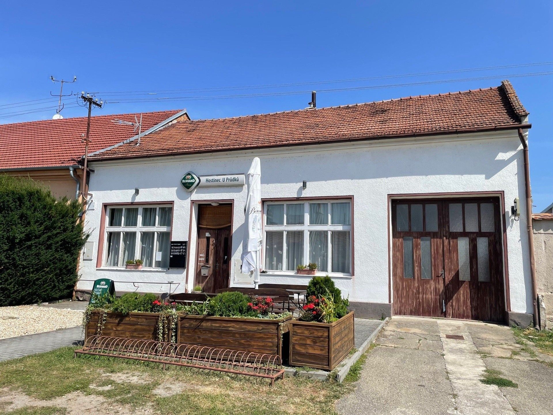 Prodej domu 400 m² - foto 1