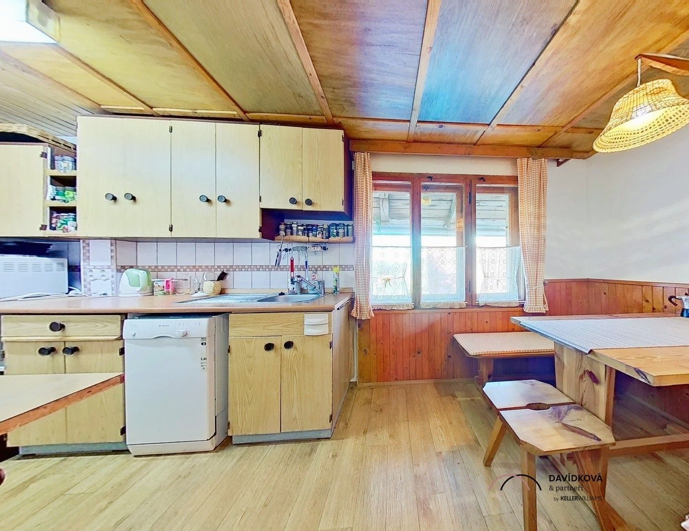 Prodej domu 200 m² - foto 14