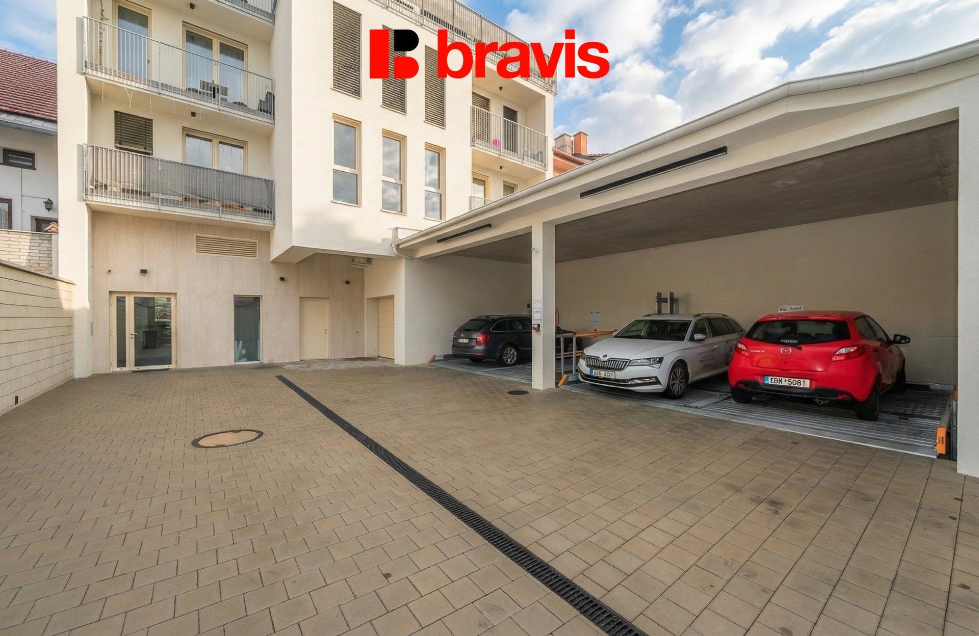 Pronájem bytu 2+kk 56 m² - foto 14