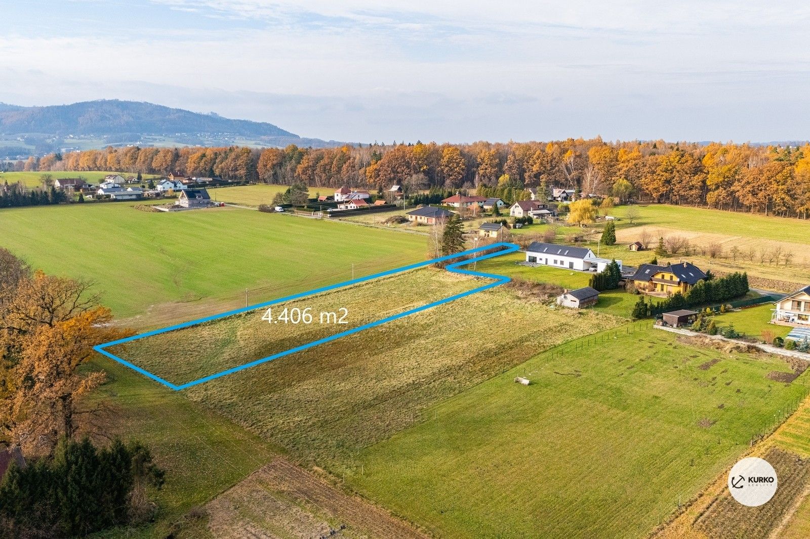 Pronájem pozemku 4406 m² - foto 1