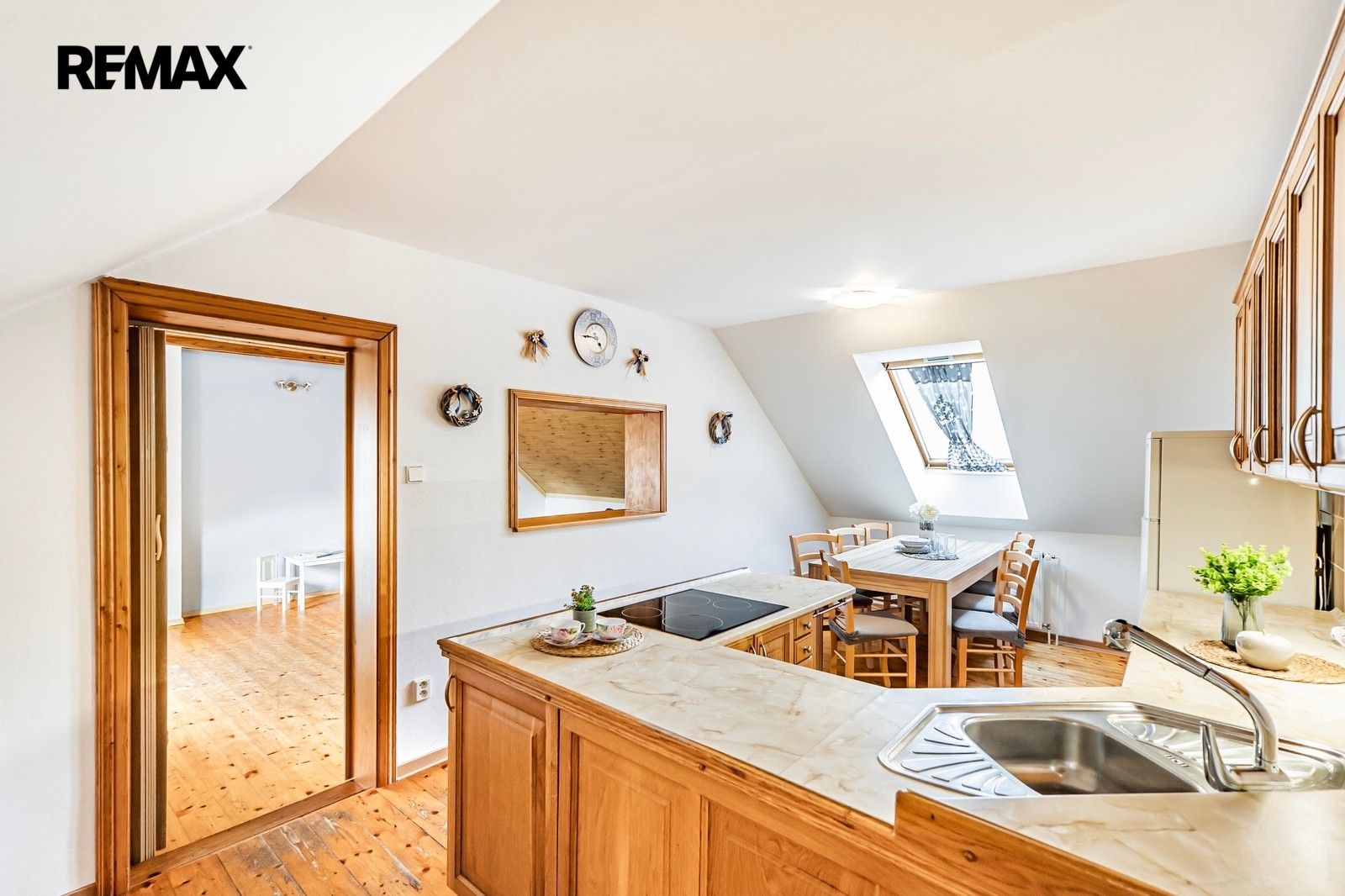 Prodej nemovitosti 236 m² - foto 10