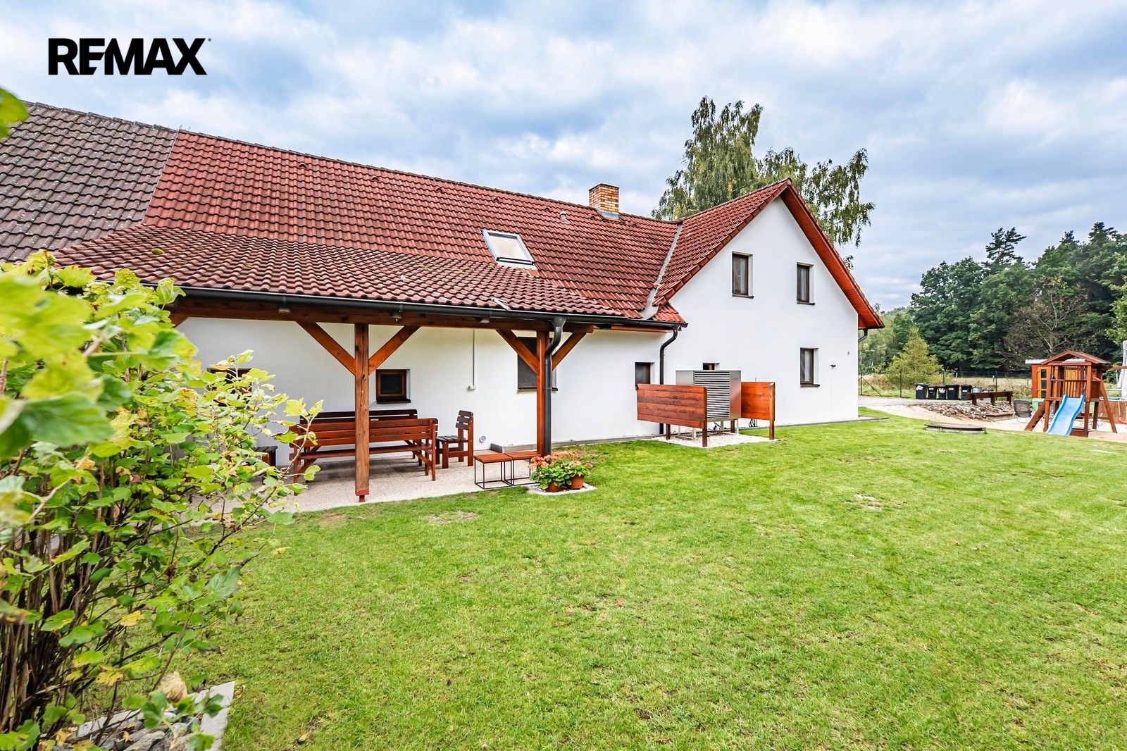 Prodej nemovitosti 236 m² - foto 19