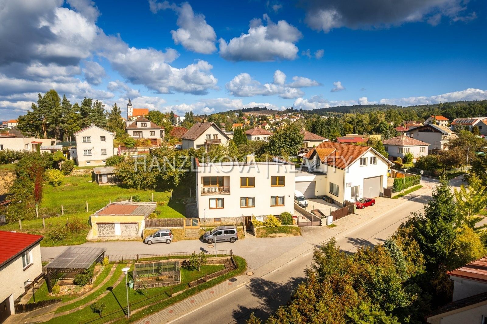Prodej domu 200 m² - foto 1