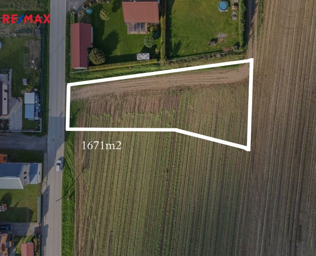 Prodej pozemku 1671 m² - foto 4