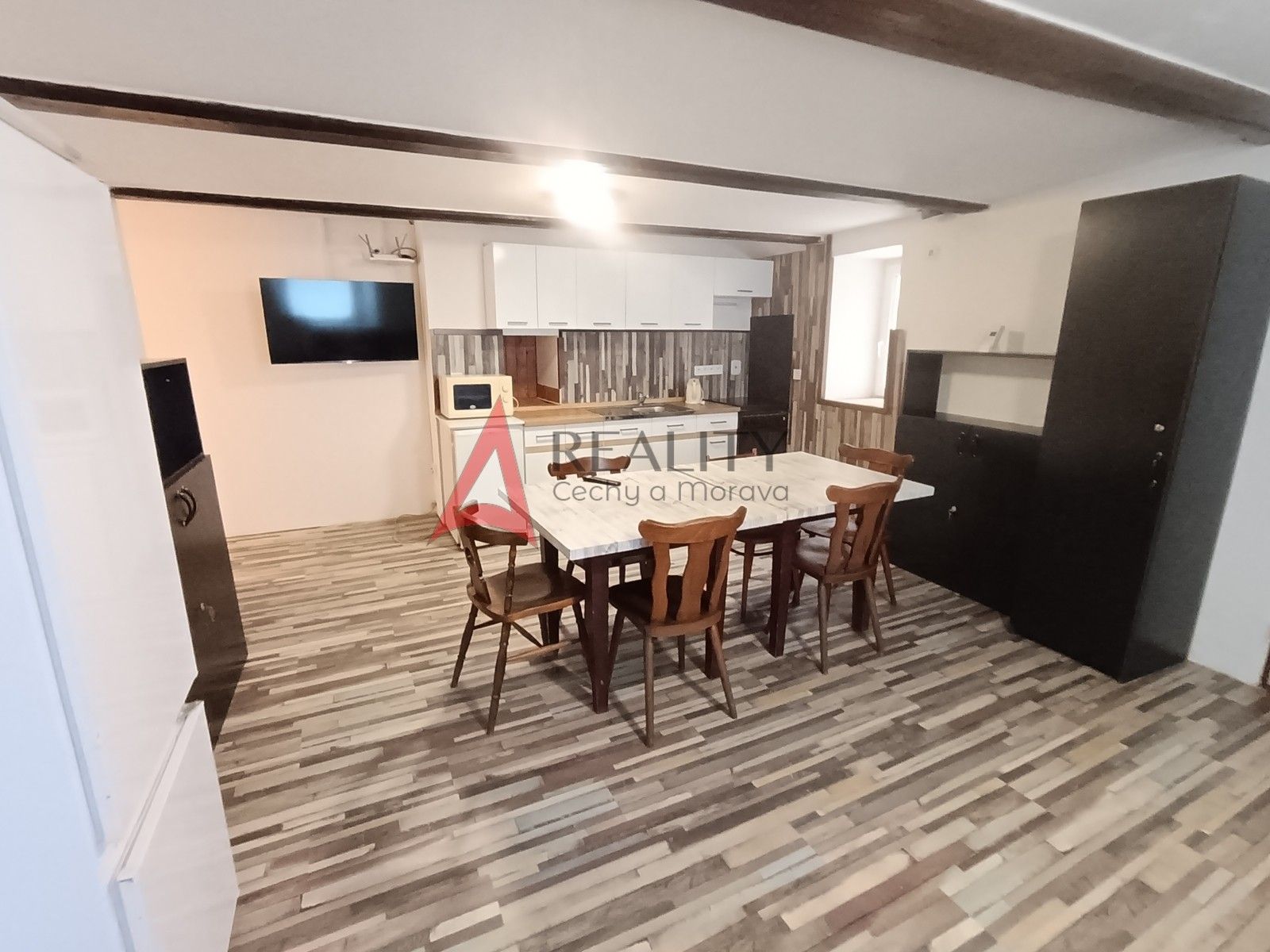 Pronájem bytu 2+kk 50 m² - foto 4
