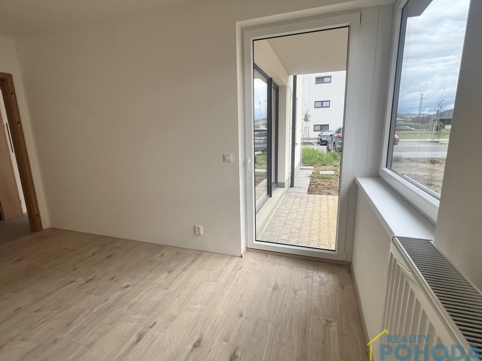 Pronájem bytu 2+kk 62 m² - foto 8