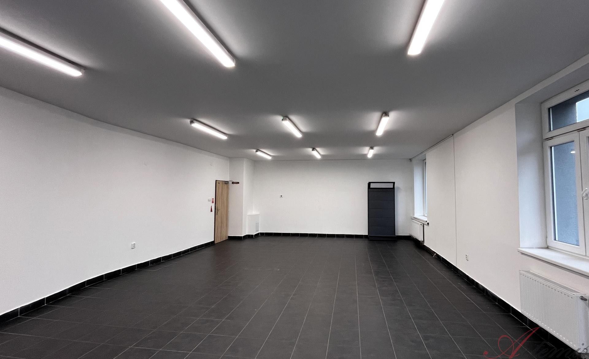 Pronájem komerčního prostoru 120 m² - foto 3