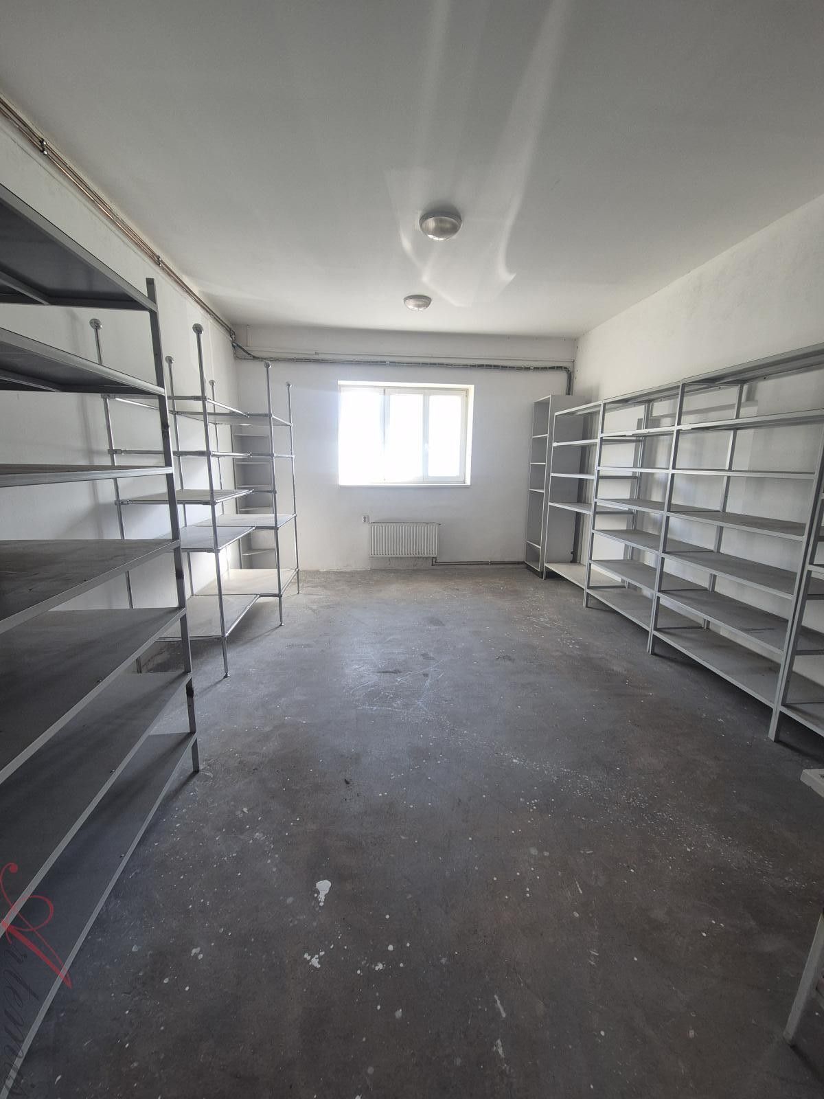 Pronájem komerčního prostoru 120 m² - foto 6