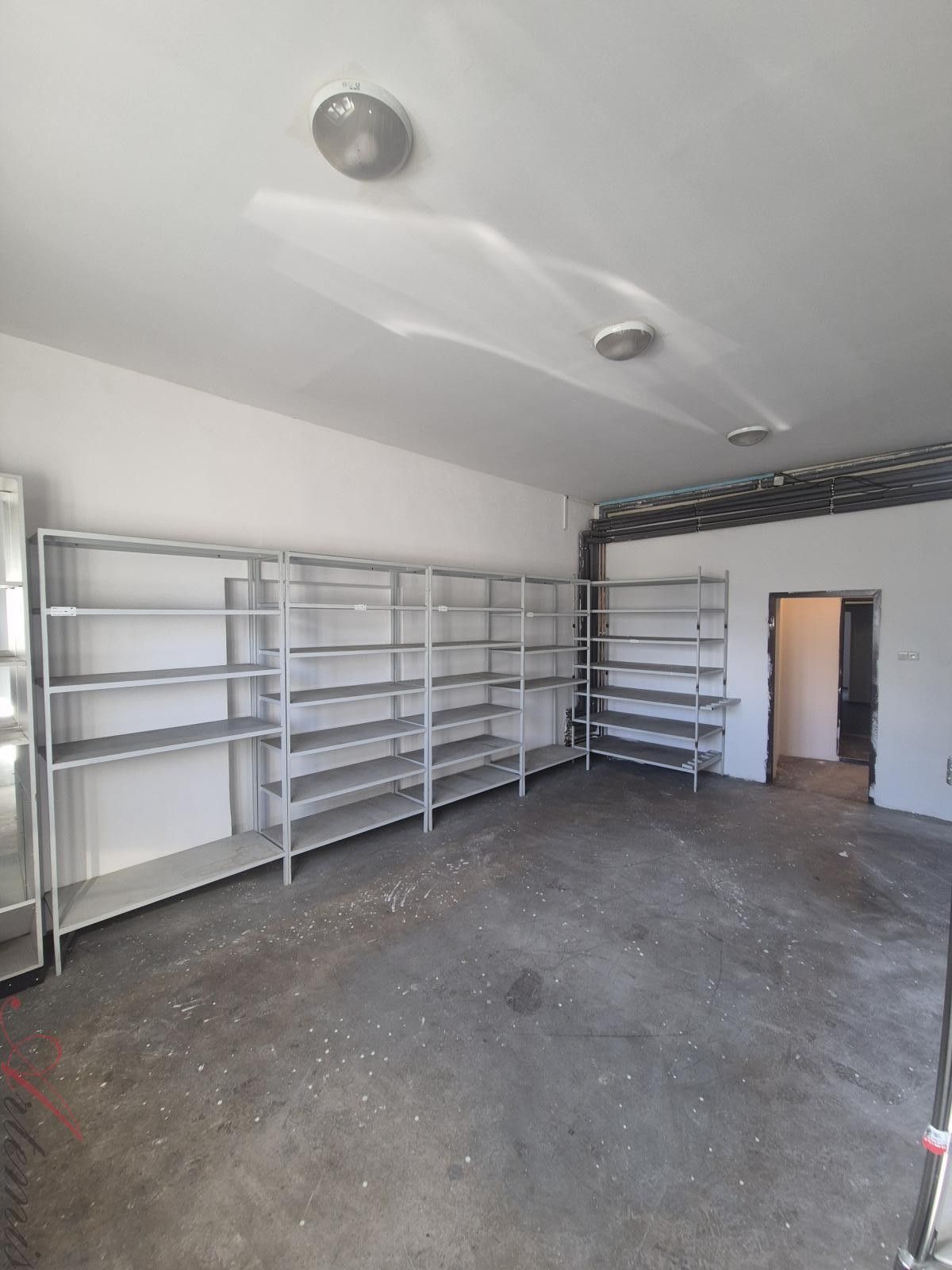 Pronájem komerčního prostoru 120 m² - foto 7