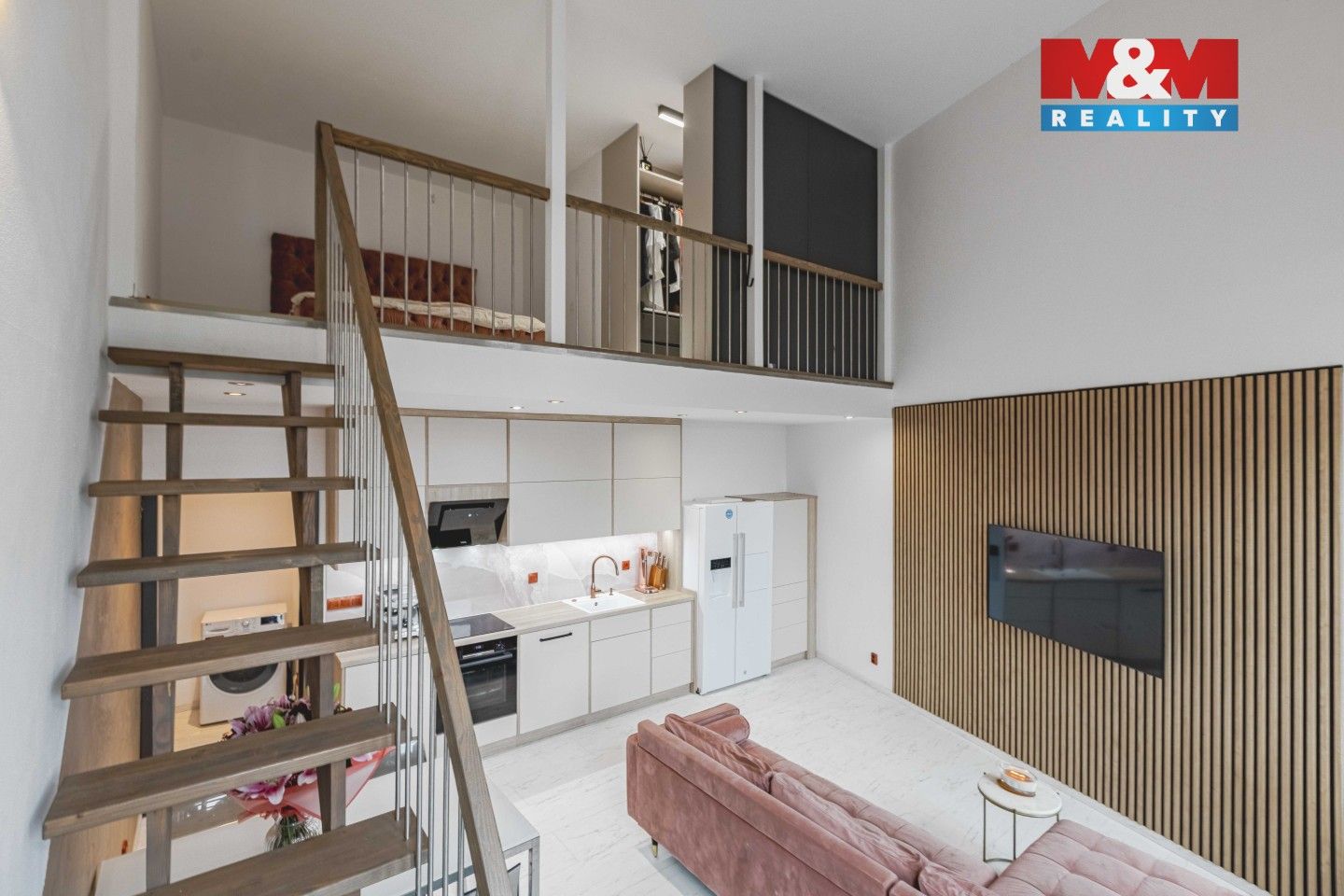 Prodej bytu 4+kk 78 m² - foto 2
