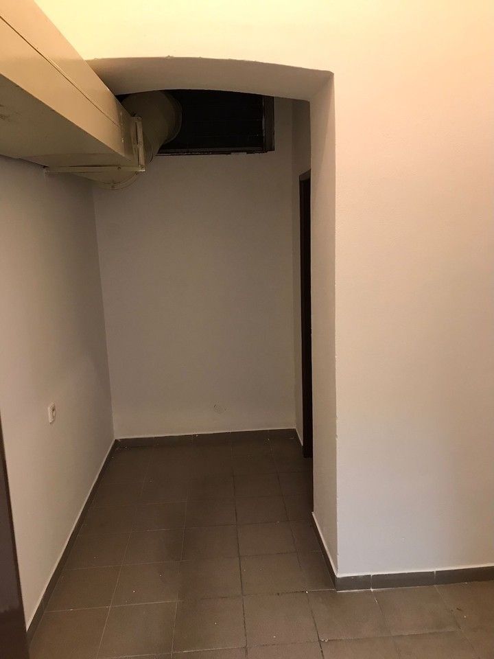 Pronájem komerčního prostoru 77 m² - foto 7