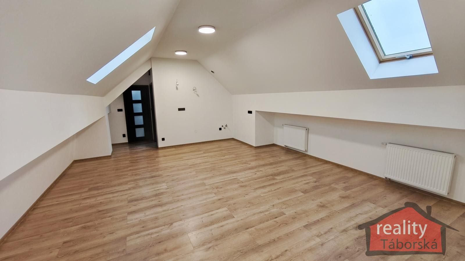 Prodej bytu 2+kk 82 m² - foto 8