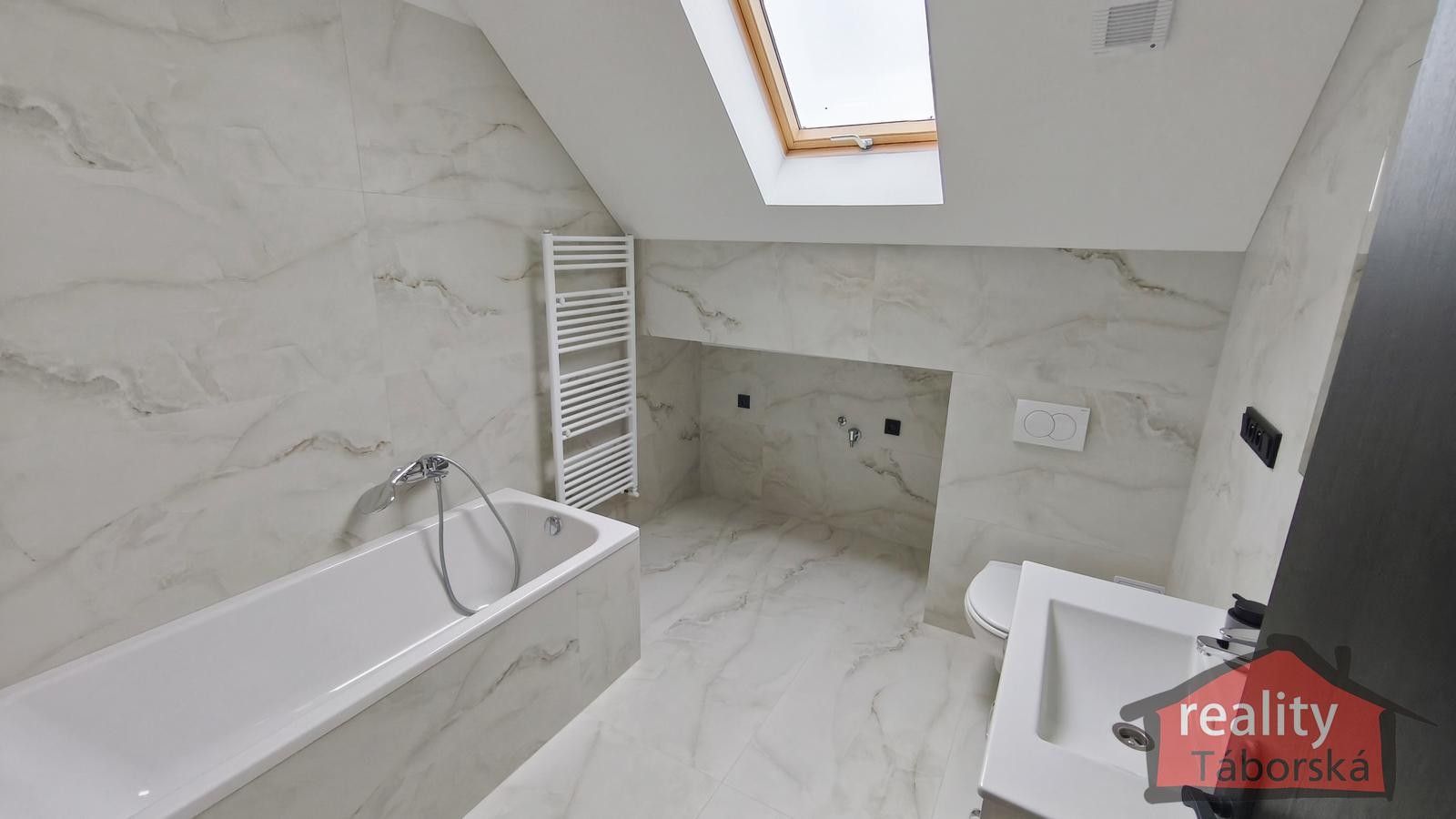 Prodej bytu 2+kk 82 m² - foto 10