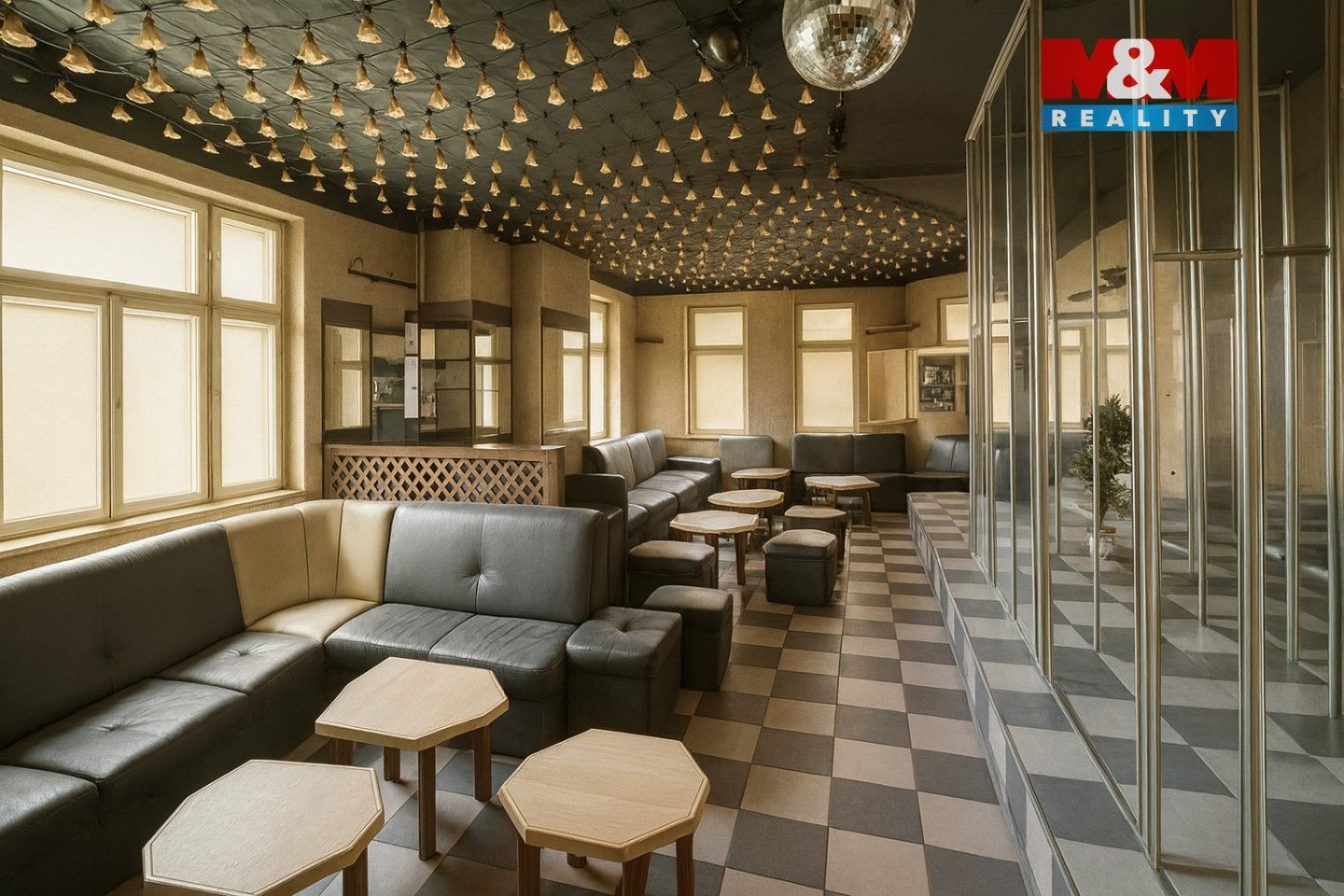 Prodej domu 650 m² - foto 4