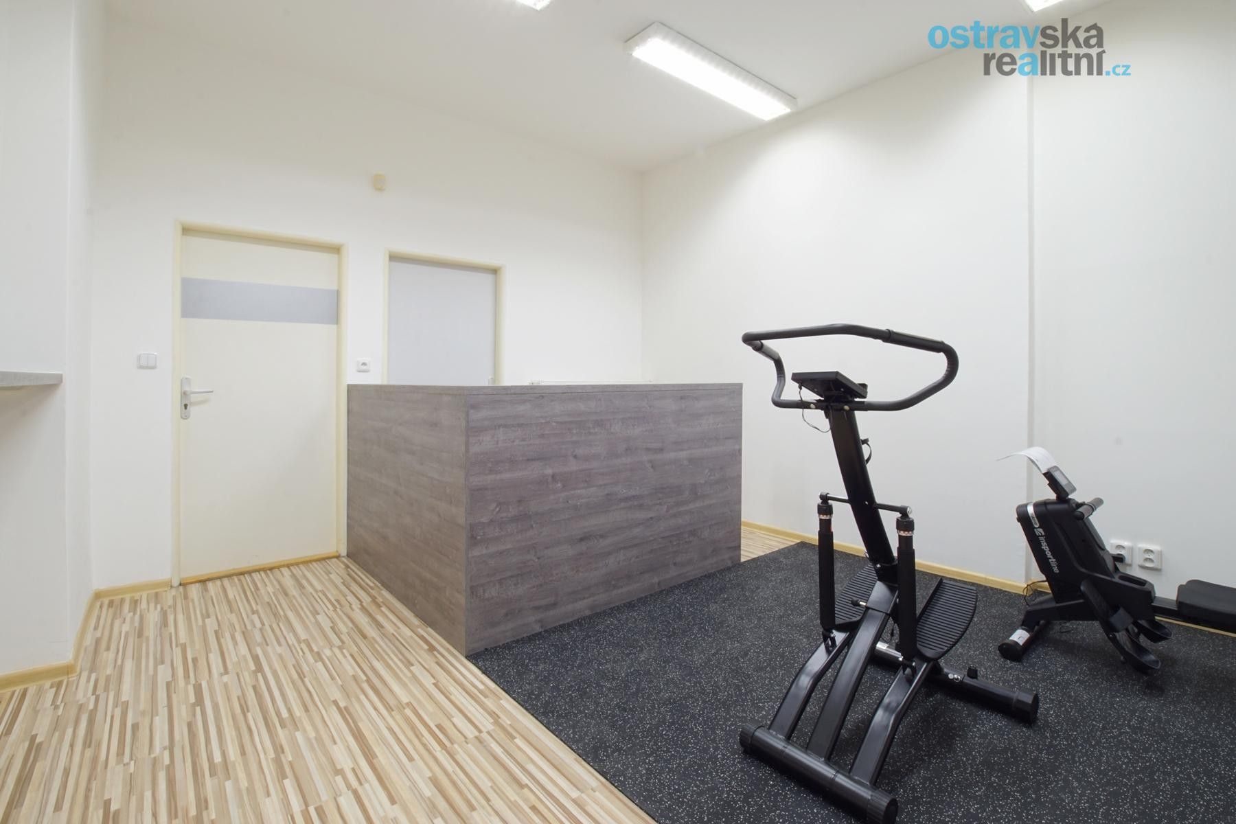 Prodej komerčního prostoru 350 m² - foto 5