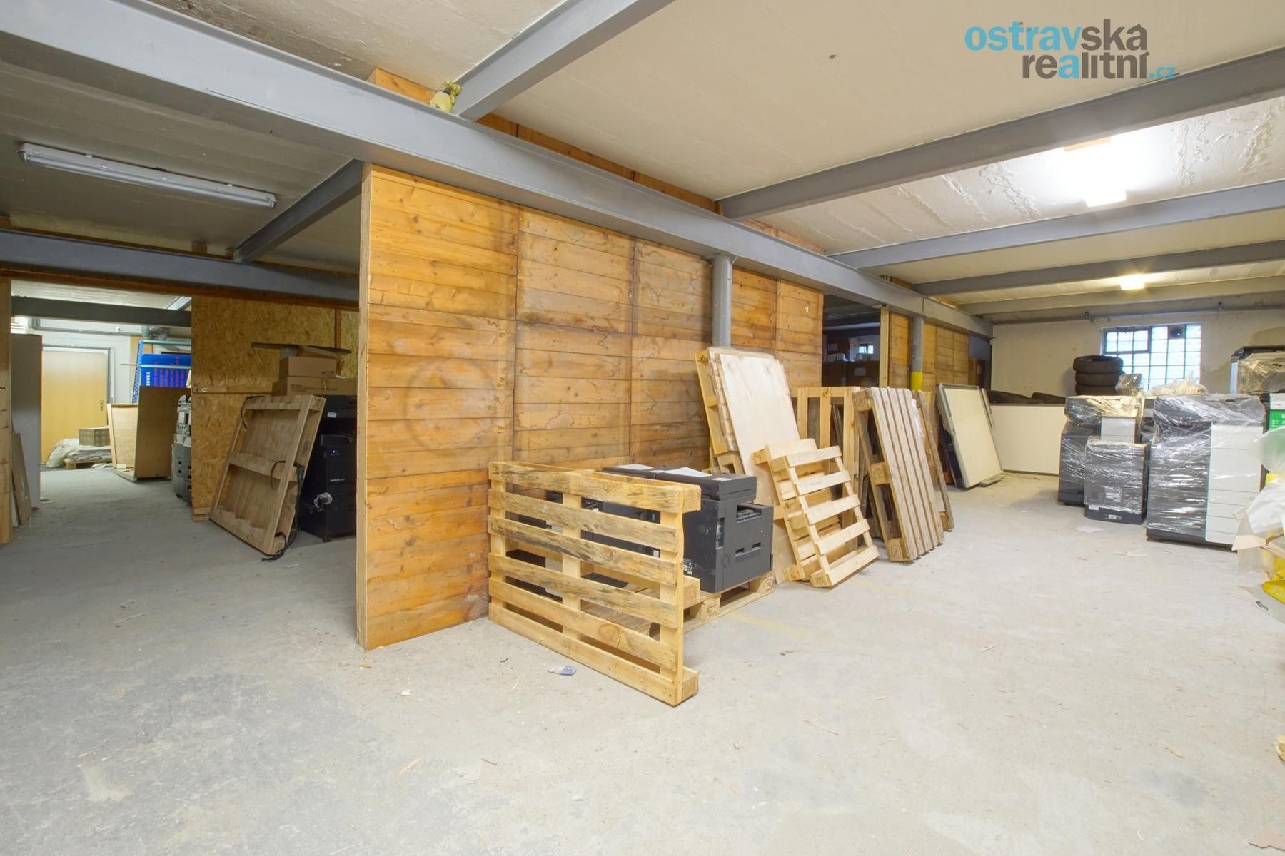 Prodej komerčního prostoru 350 m² - foto 11