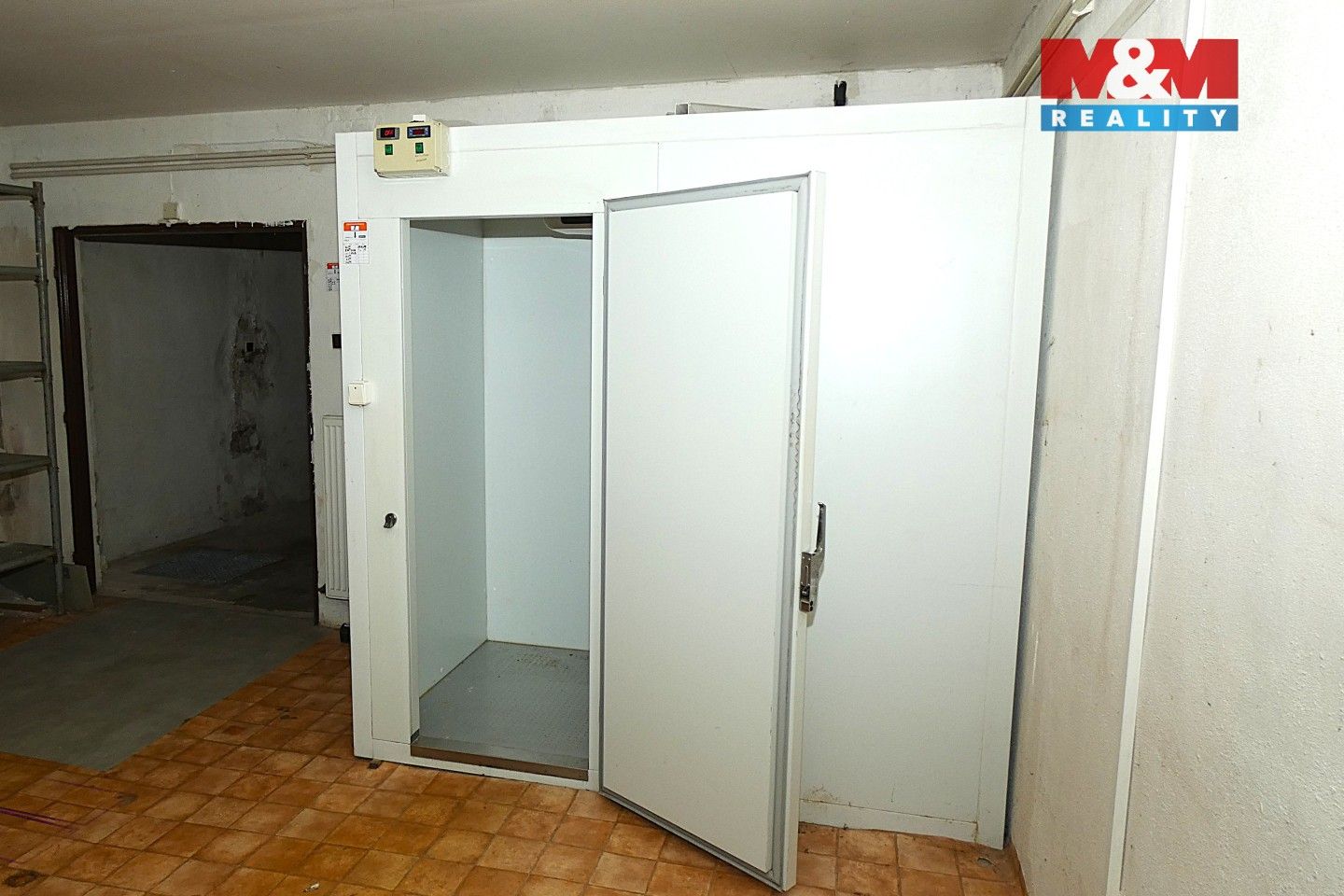 Pronájem komerčního prostoru 201 m² - foto 12