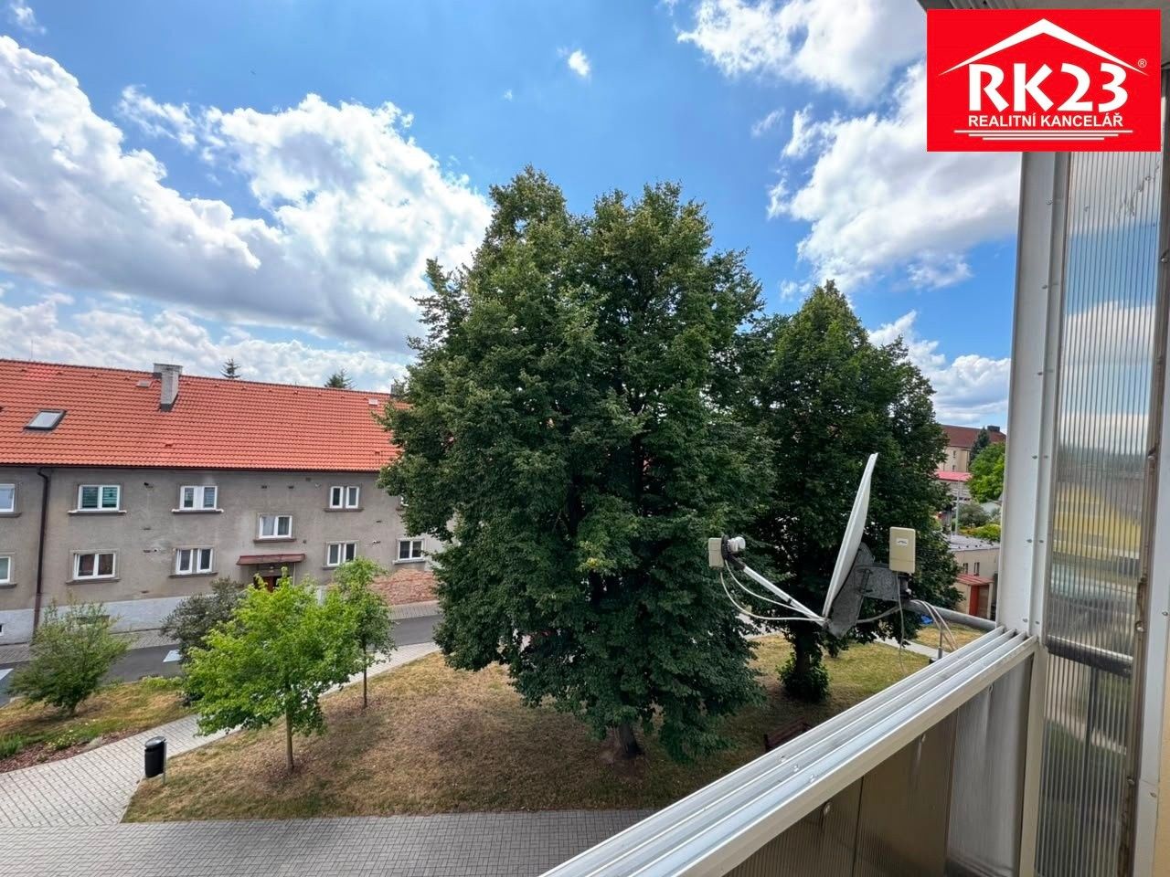 Pronájem bytu 3+1 70 m² - foto 12