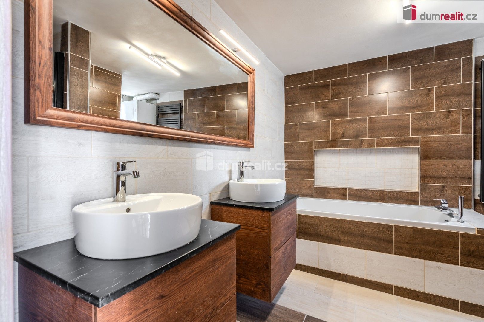 Prodej domu 460 m² - foto 2