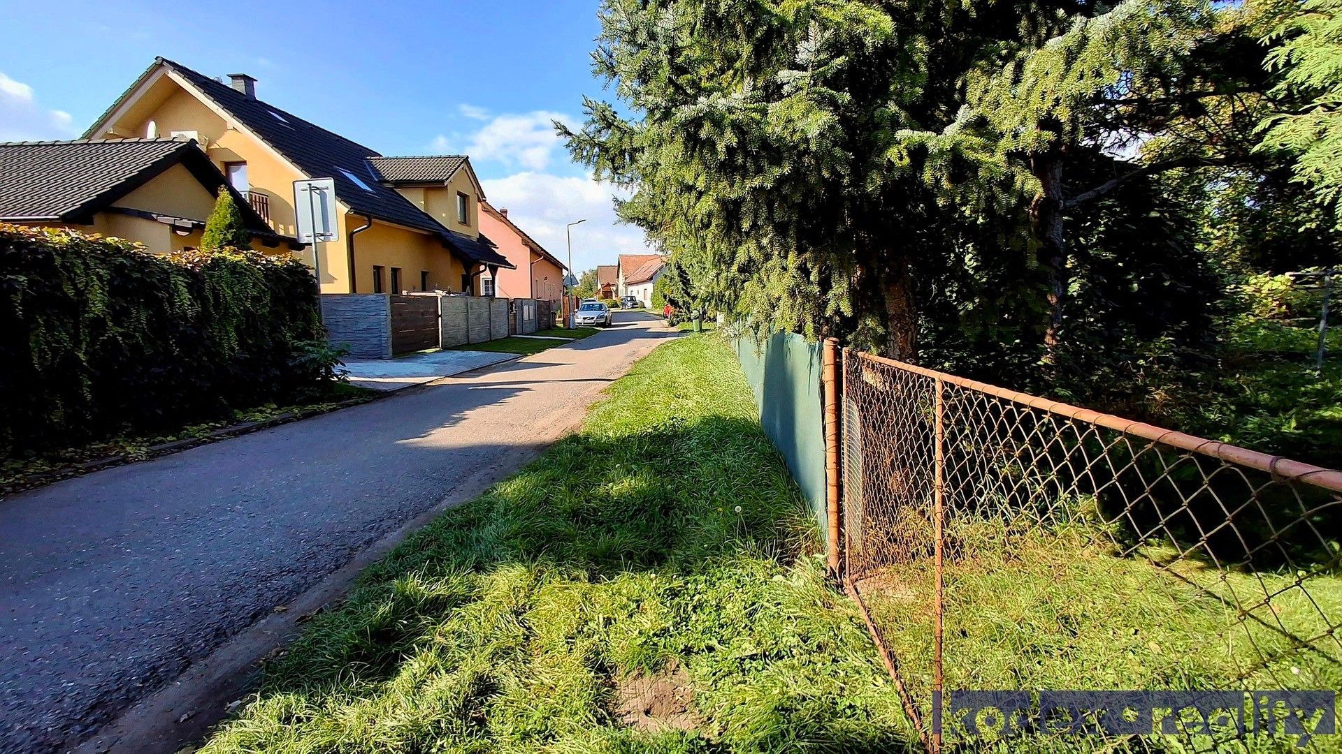 Prodej pozemku 599 m² - foto 4