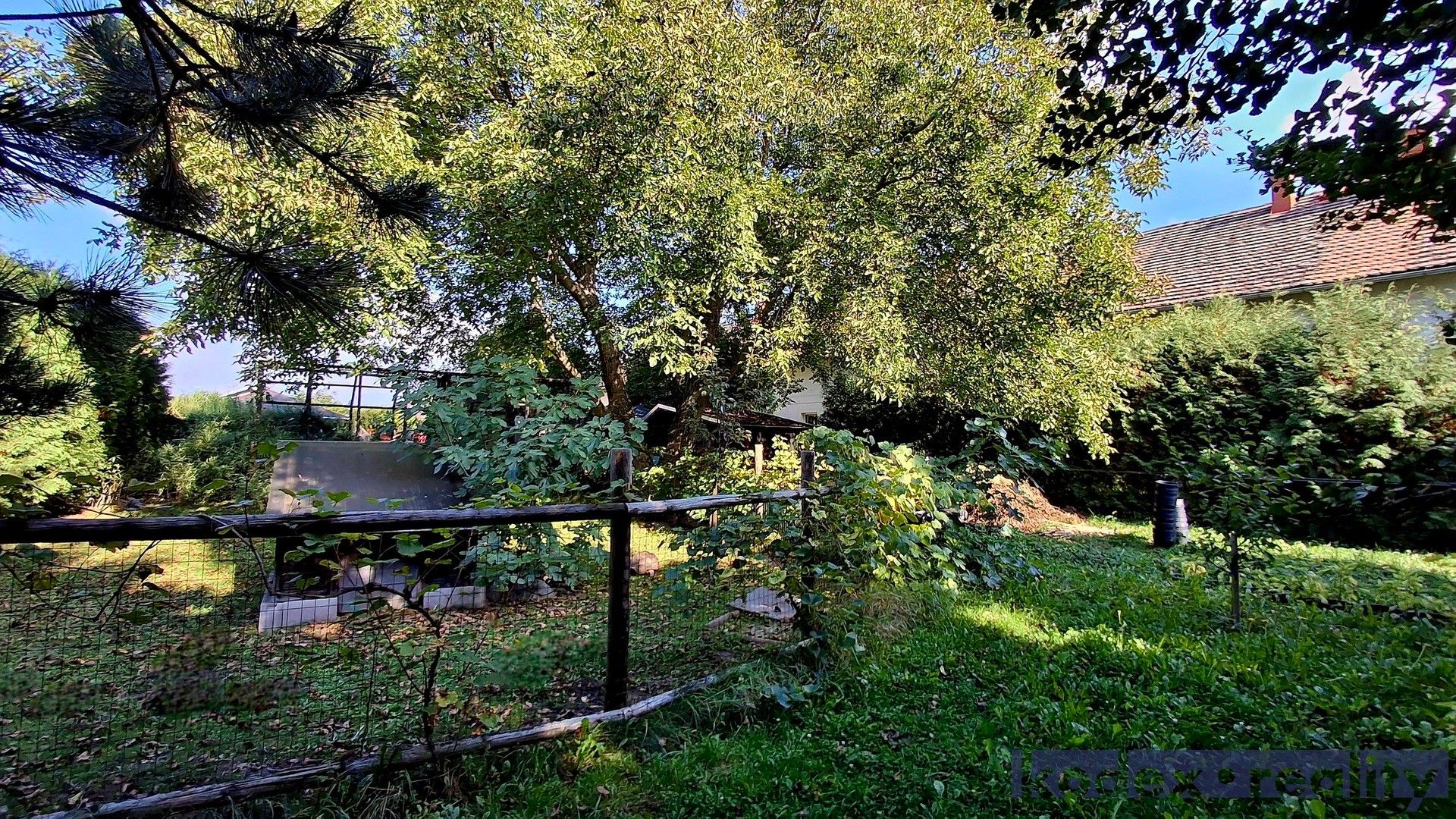Prodej pozemku 599 m² - foto 5